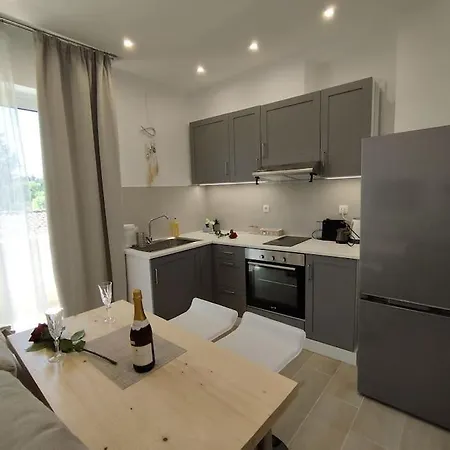 Apartment Little Fox Corfu 4